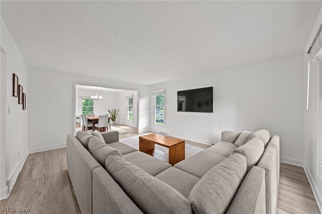 5048 Stansbury Drive, Solon, OH 44139