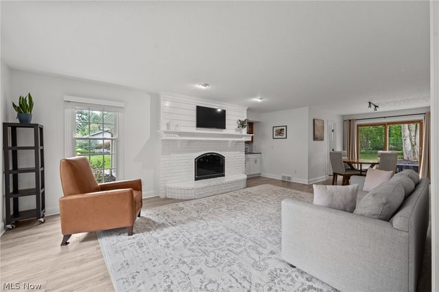 5048 Stansbury Drive, Solon, OH 44139