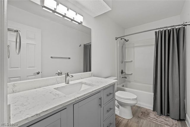 5048 Stansbury Drive, Solon, OH 44139