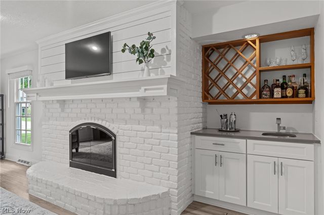 5048 Stansbury Drive, Solon, OH 44139