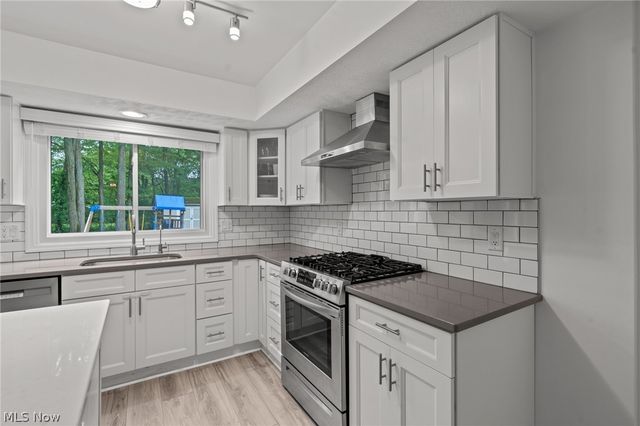 5048 Stansbury Drive, Solon, OH 44139