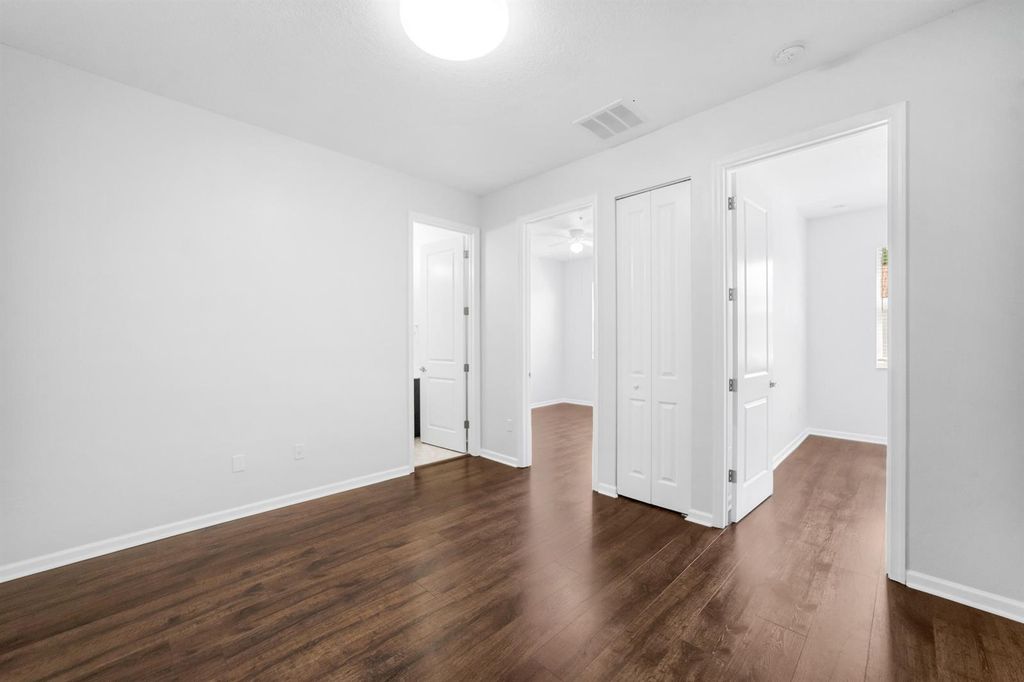 Image 16 of property listing at 1430 NW 48th Lane, Boca Raton, FL 33431