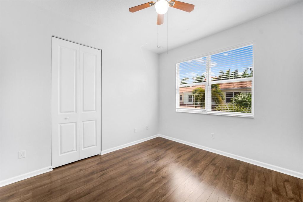 Image 18 of property listing at 1430 NW 48th Lane, Boca Raton, FL 33431