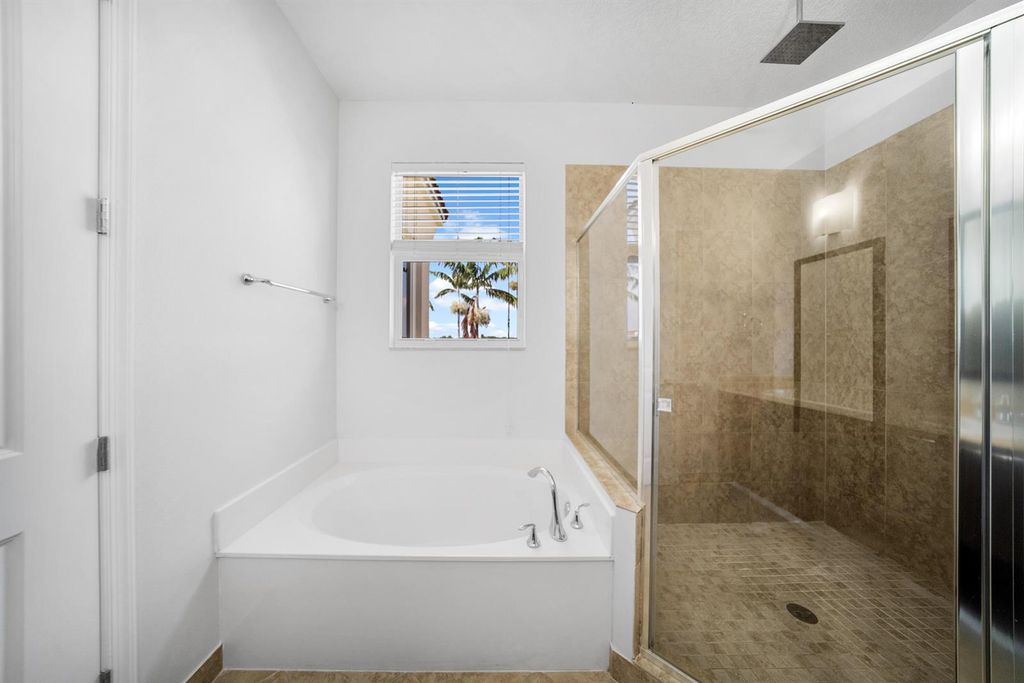 Image 23 of property listing at 1430 NW 48th Lane, Boca Raton, FL 33431