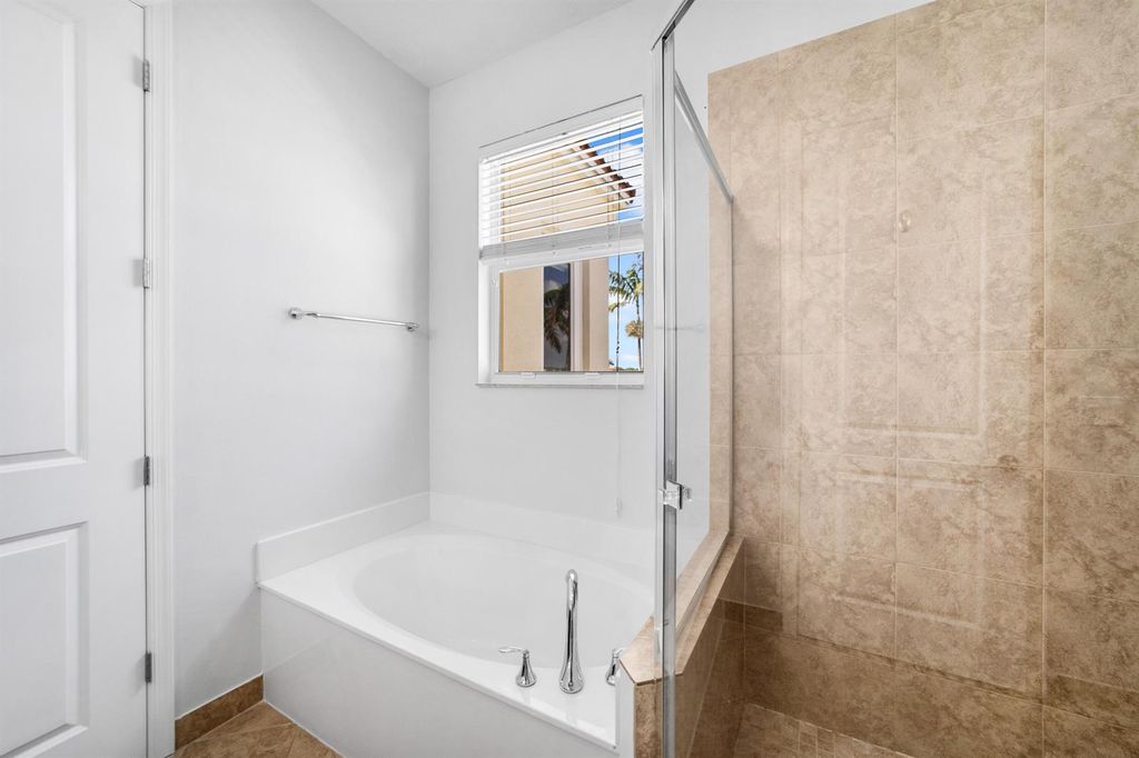 Image 24 of property listing at 1430 NW 48th Lane, Boca Raton, FL 33431