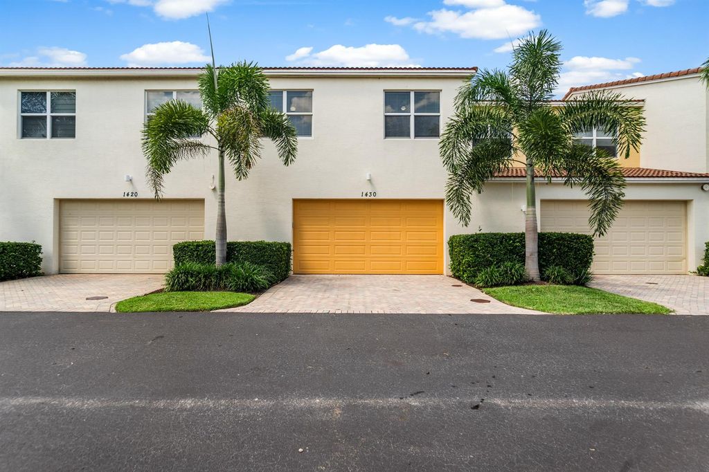 Image 30 of property listing at 1430 NW 48th Lane, Boca Raton, FL 33431