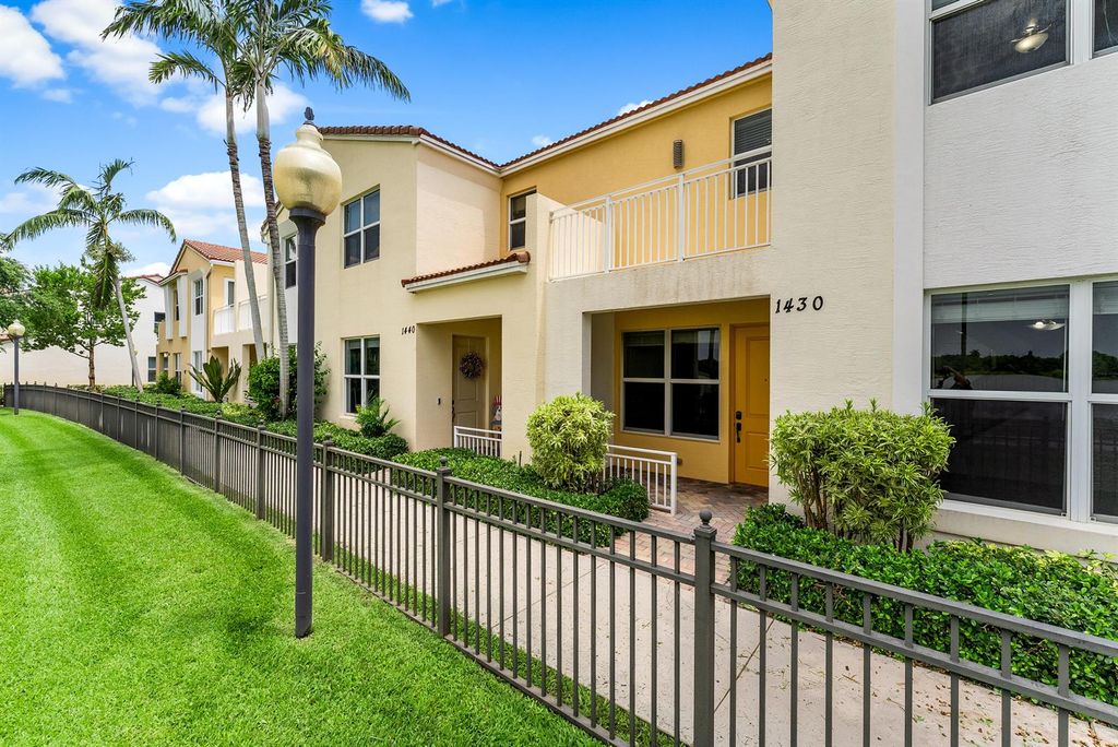 Image 46 of property listing at 1430 NW 48th Lane, Boca Raton, FL 33431