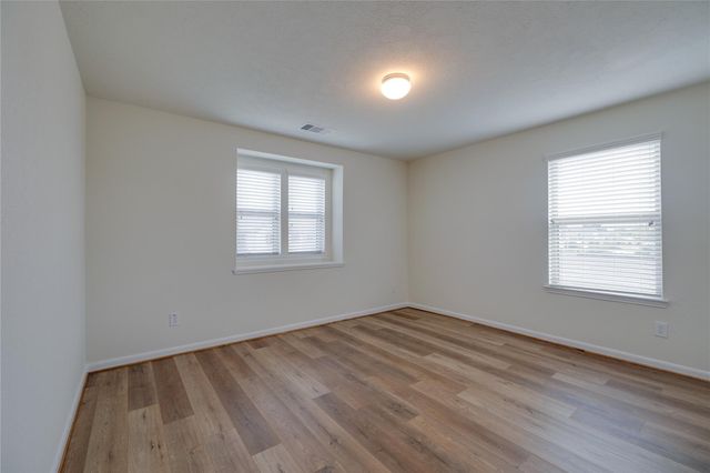 2547 White Bluff Lane, Houston, TX 77038