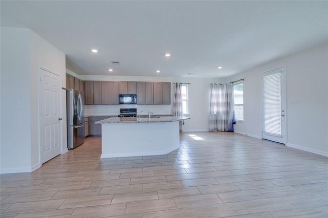 2547 White Bluff Lane, Houston, TX 77038