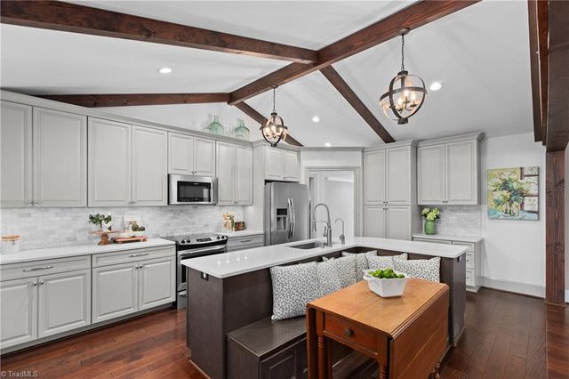 1815 Guilford College Road, Jamestown, NC 27282