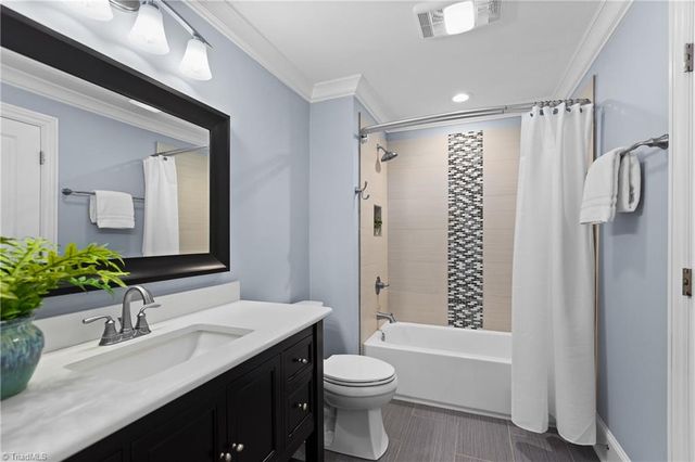 1815 Guilford College Road, Jamestown, NC 27282