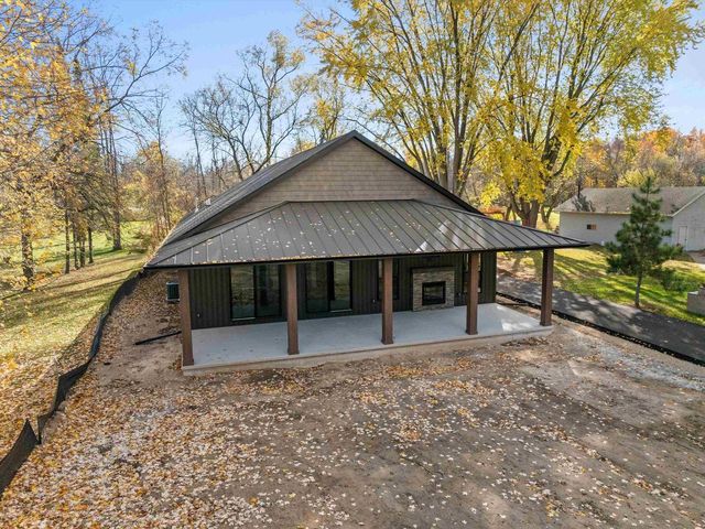 1253 RIVERSIDE DRIVE, Suamico, WI 54173