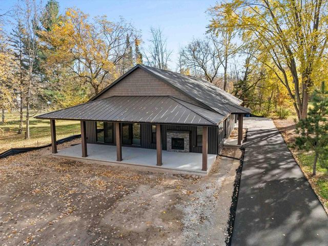 1253 RIVERSIDE DRIVE, Suamico, WI 54173