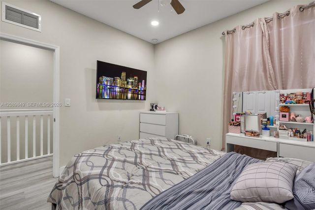 3305 W 93rd Place, Hialeah, FL 33018