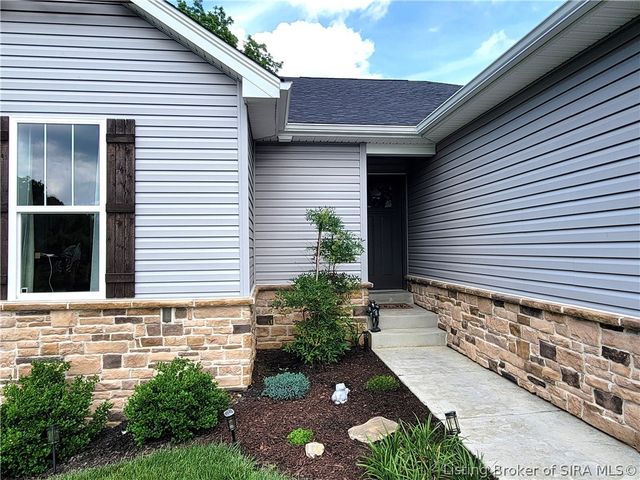 6022 Addison Springs Court, Georgetown, IN 47122