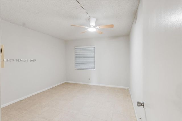 251 SW 132 Way 114H, Pembroke Pines, FL 33027