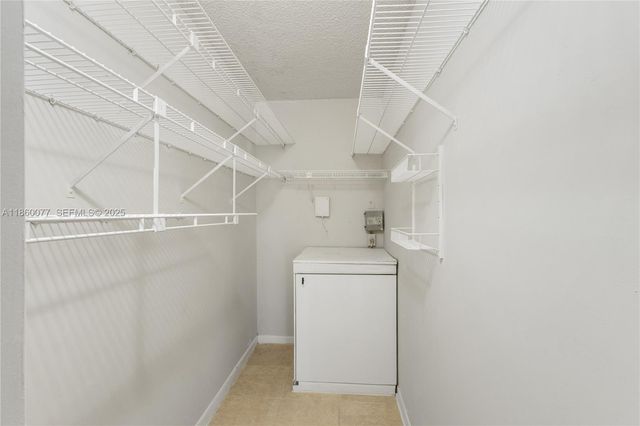 251 SW 132 Way 114H, Pembroke Pines, FL 33027