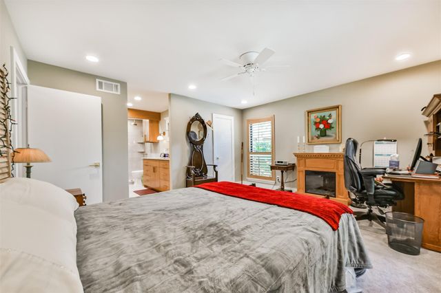 1201 Mcduffie Street 205, Houston, TX 77019