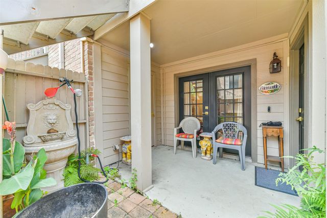 1201 Mcduffie Street 205, Houston, TX 77019