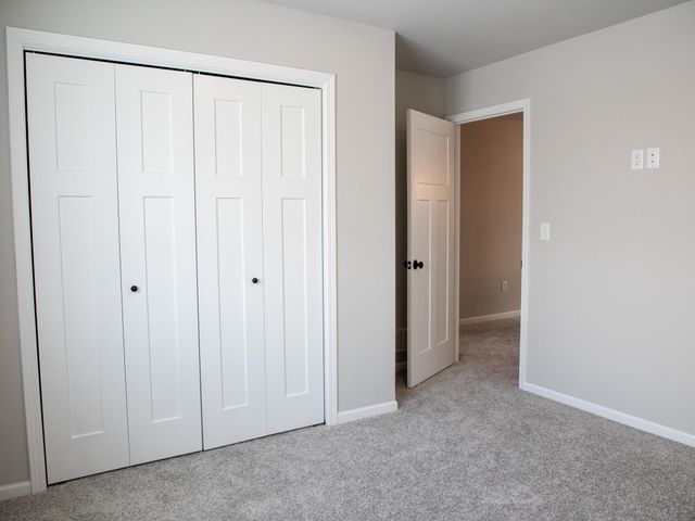 832 2 Avenue S, Horace, ND 58047