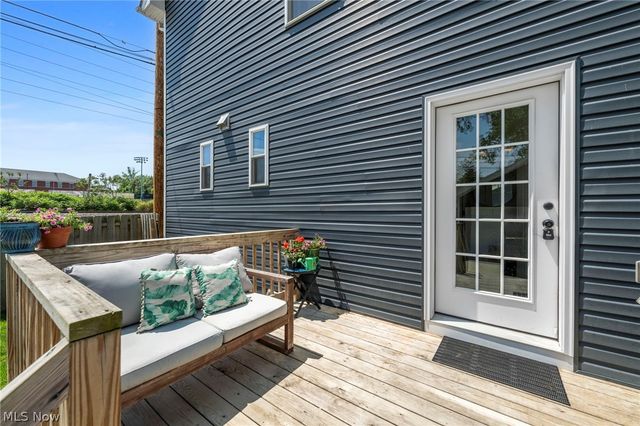 1315 Donald Avenue, Lakewood, OH 44107
