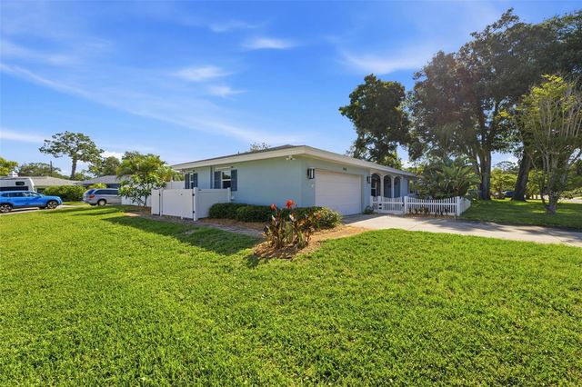 3733 HARBOR HEIGHTS DRIVE, Largo, FL 33774