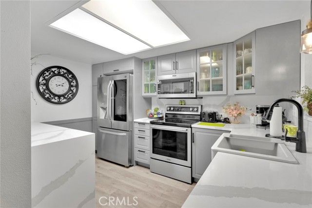 19047 Primrose Lane, Apple Valley, CA 92308