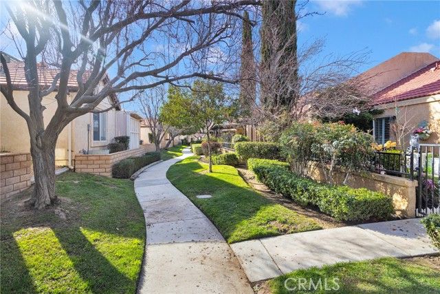 19047 Primrose Lane, Apple Valley, CA 92308