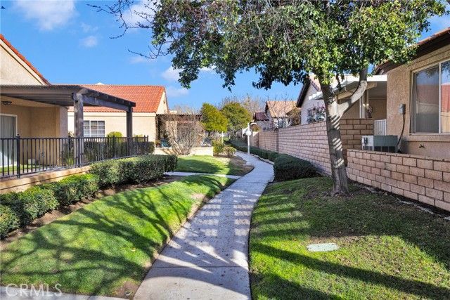 19047 Primrose Lane, Apple Valley, CA 92308