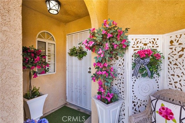 19047 Primrose Lane, Apple Valley, CA 92308