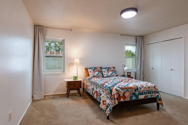 5201 Calle Nuestra NW, Albuquerque, NM 87120