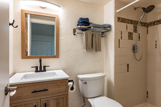 5201 Calle Nuestra NW, Albuquerque, NM 87120