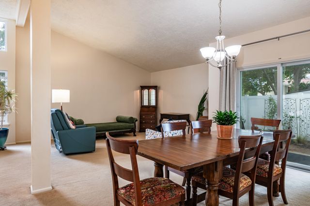 5201 Calle Nuestra NW, Albuquerque, NM 87120