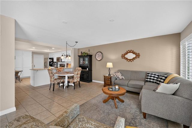 5037 E Almond Avenue 5, Orange, CA 92869