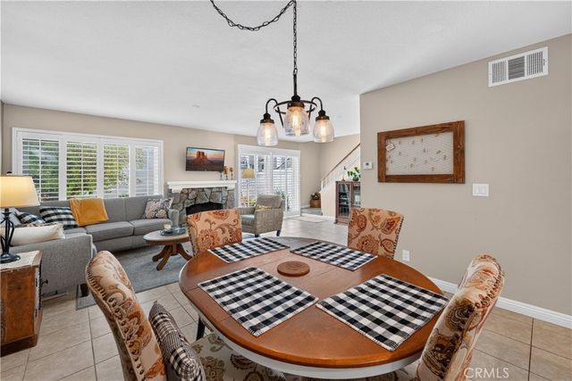 5037 E Almond Avenue 5, Orange, CA 92869