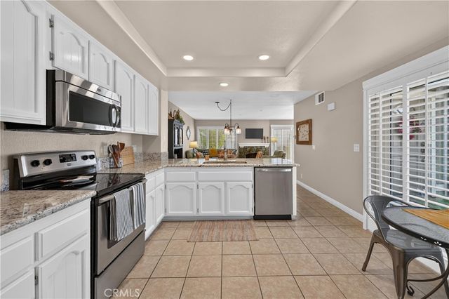 5037 E Almond Avenue 5, Orange, CA 92869