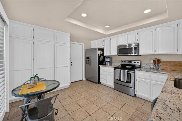 5037 E Almond Avenue 5, Orange, CA 92869