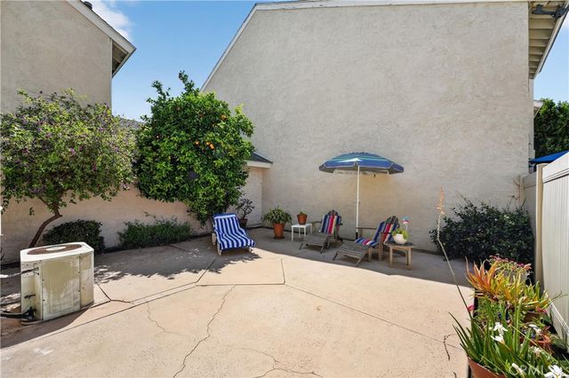 5037 E Almond Avenue 5, Orange, CA 92869
