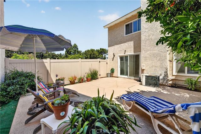 5037 E Almond Avenue 5, Orange, CA 92869