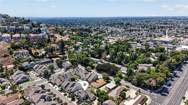 5037 E Almond Avenue 5, Orange, CA 92869