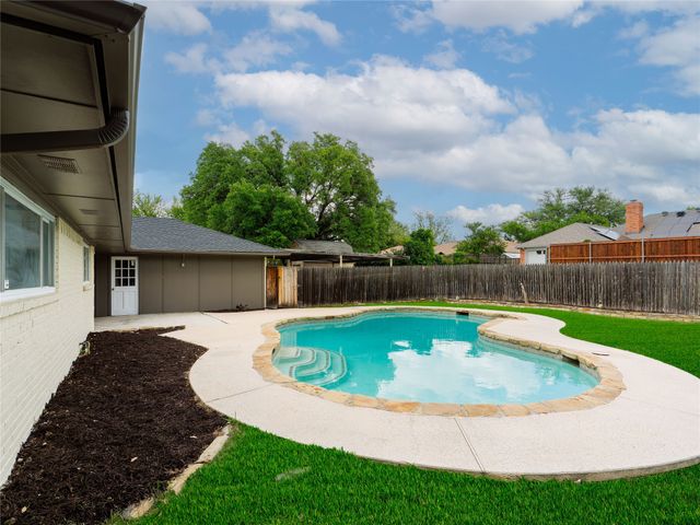 2310 Greenmeadow Drive, Carrollton, TX 75006