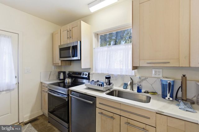 4300 HOWARD RD, Beltsville, MD 20705