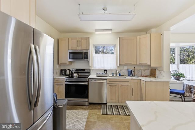 4300 HOWARD RD, Beltsville, MD 20705