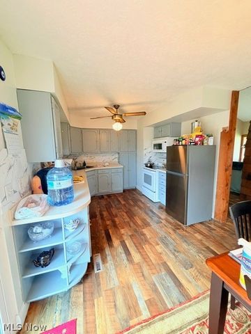 18221 Quinn Road, Chagrin Falls, OH 44023