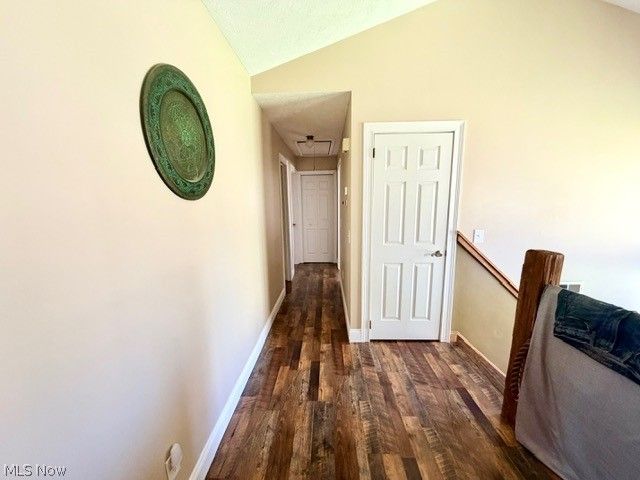 18221 Quinn Road, Chagrin Falls, OH 44023