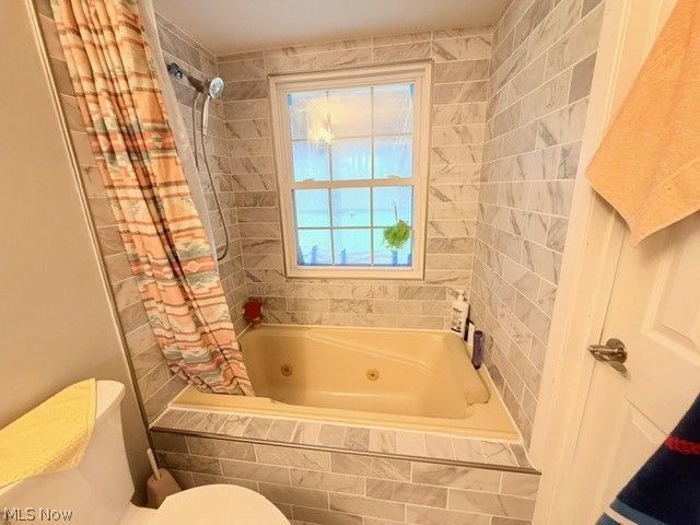 18221 Quinn Road, Chagrin Falls, OH 44023