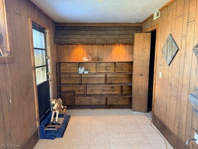 18221 Quinn Road, Chagrin Falls, OH 44023