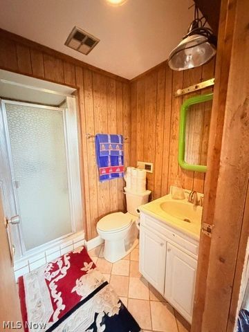 18221 Quinn Road, Chagrin Falls, OH 44023