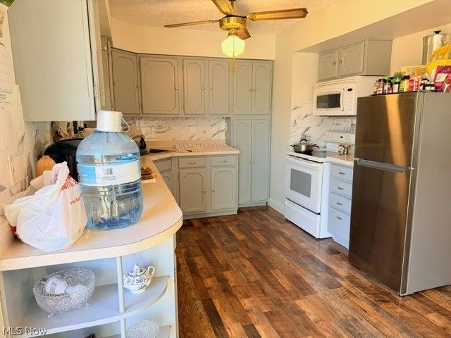 18221 Quinn Road, Chagrin Falls, OH 44023