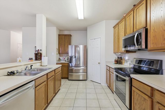 5609 Desert Willow Court, Fort Worth, TX 76137